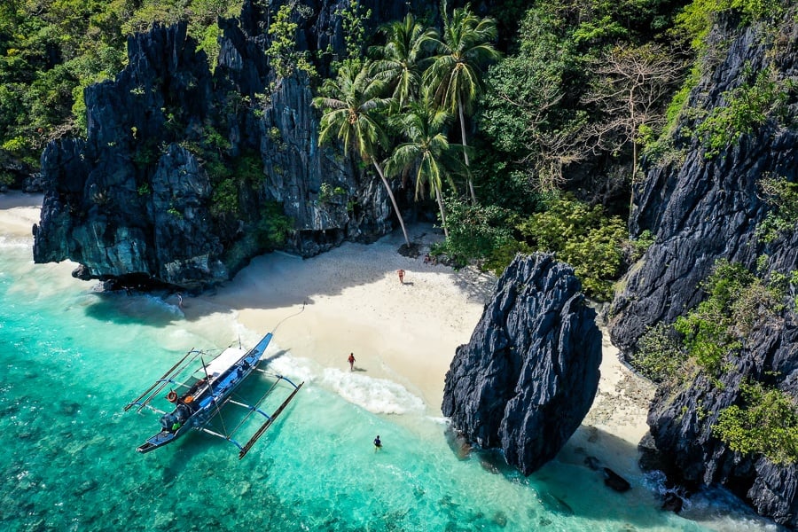 Drone picture of Entalula Beach in El Nido Palawan