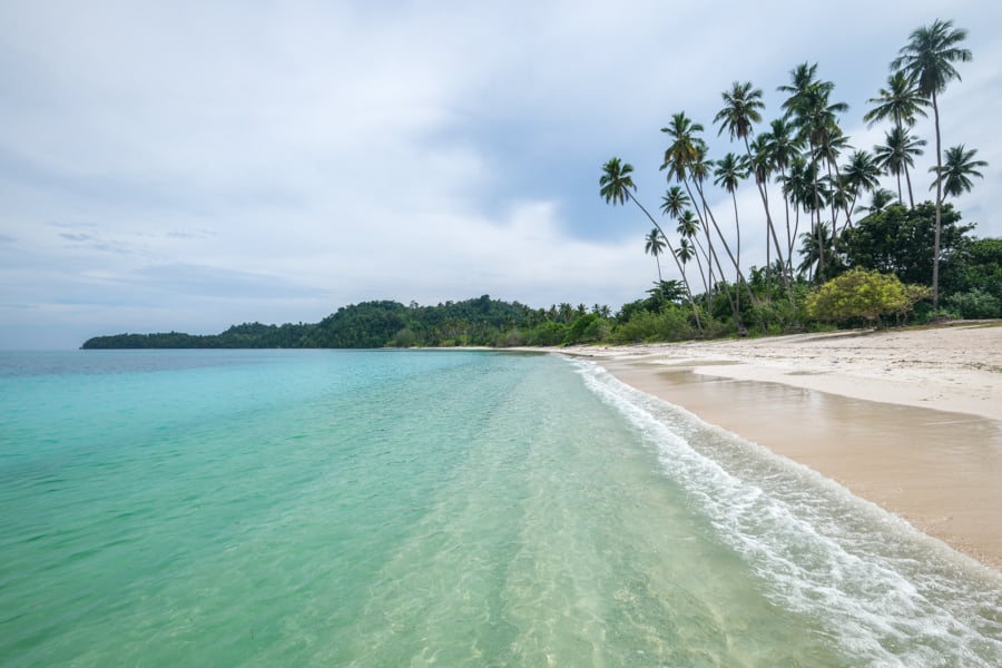 Pantai Bone Pompon Beach