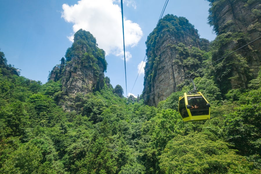 Cable car to Yangjiajie