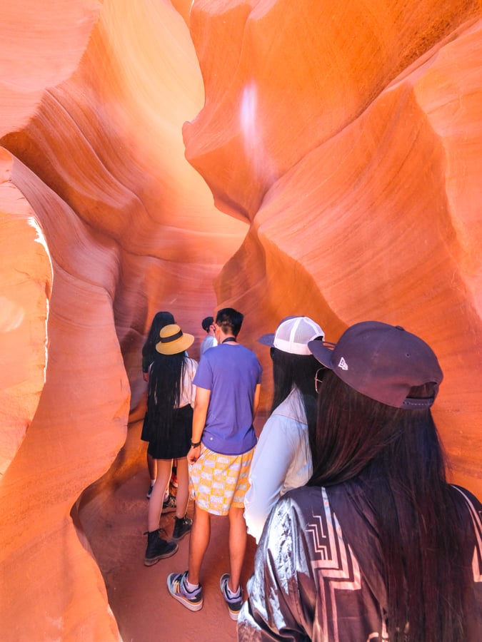 Crowded line of tourists in Lower Antelope Canyon