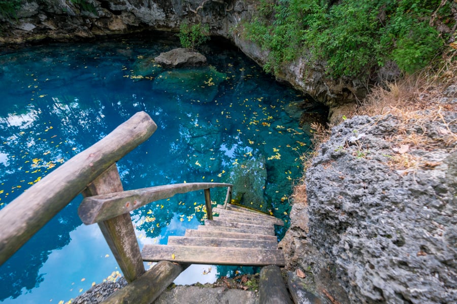 Ladder at the first Moko lake